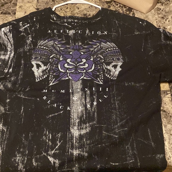 Black lable slightly worn. - Picture 2 of 2